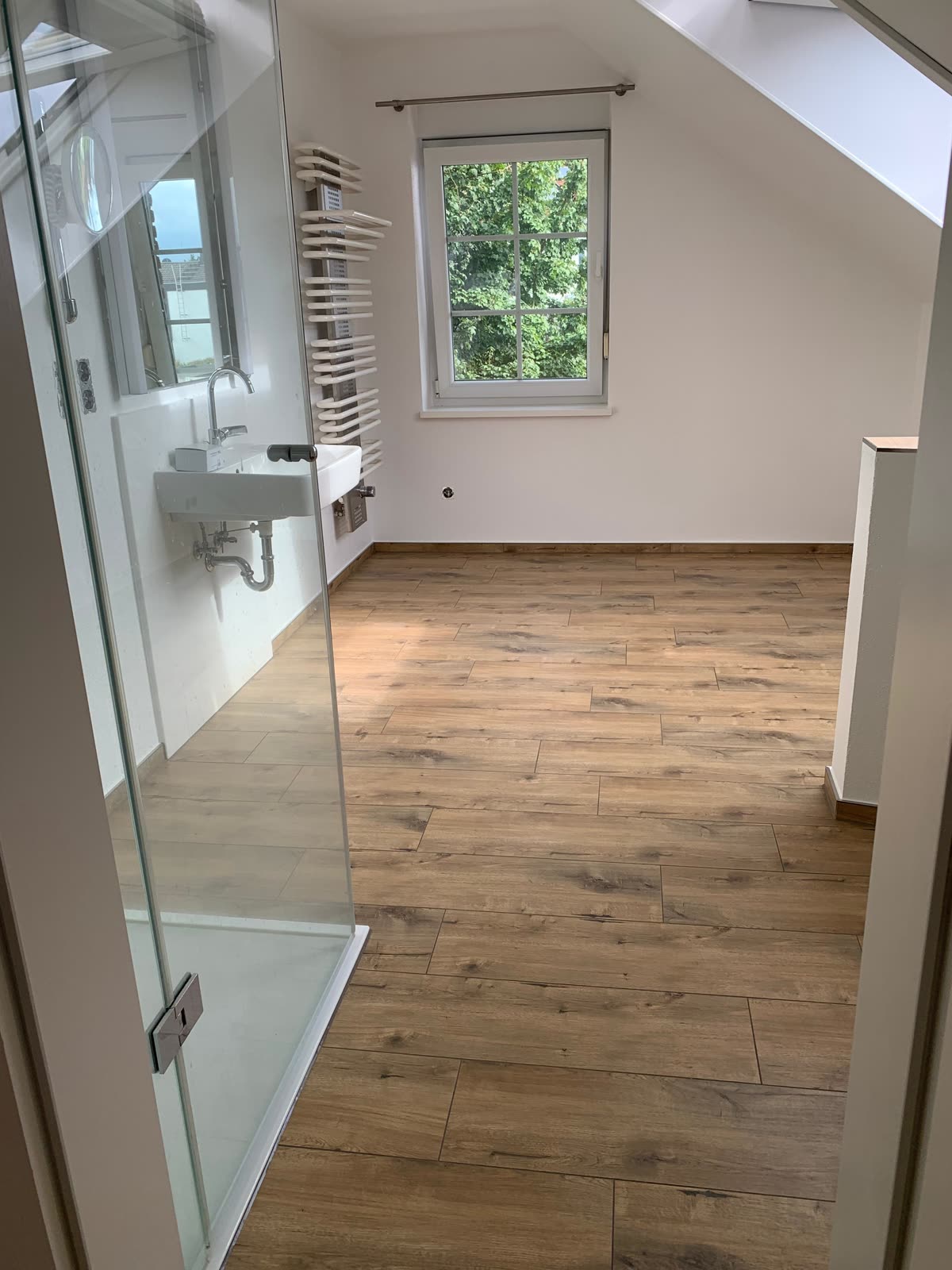 Holzoptik-Fliesen Detail
